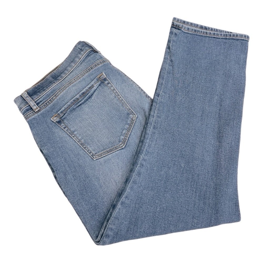 LOFT Modern Kick Crop Jeans Medium Wash Blue Mid Rise Cropped
Length Size 8